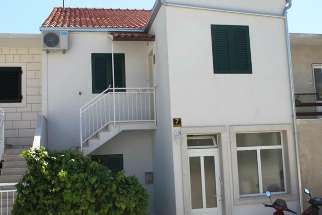 Apartment Irena Bol Exterior photo